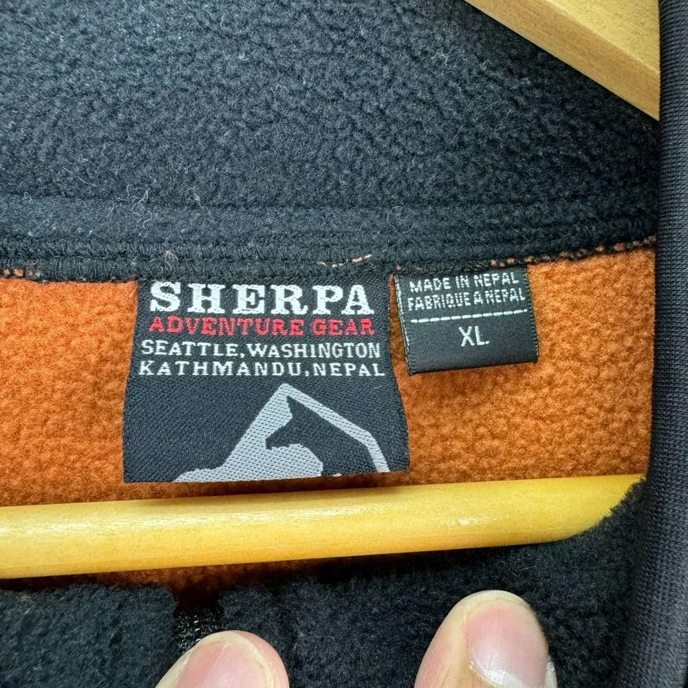 Sherpa Jacket Mens XL Orange & Black Adventure Gear Fleece Long‎ Sleeve Polartec